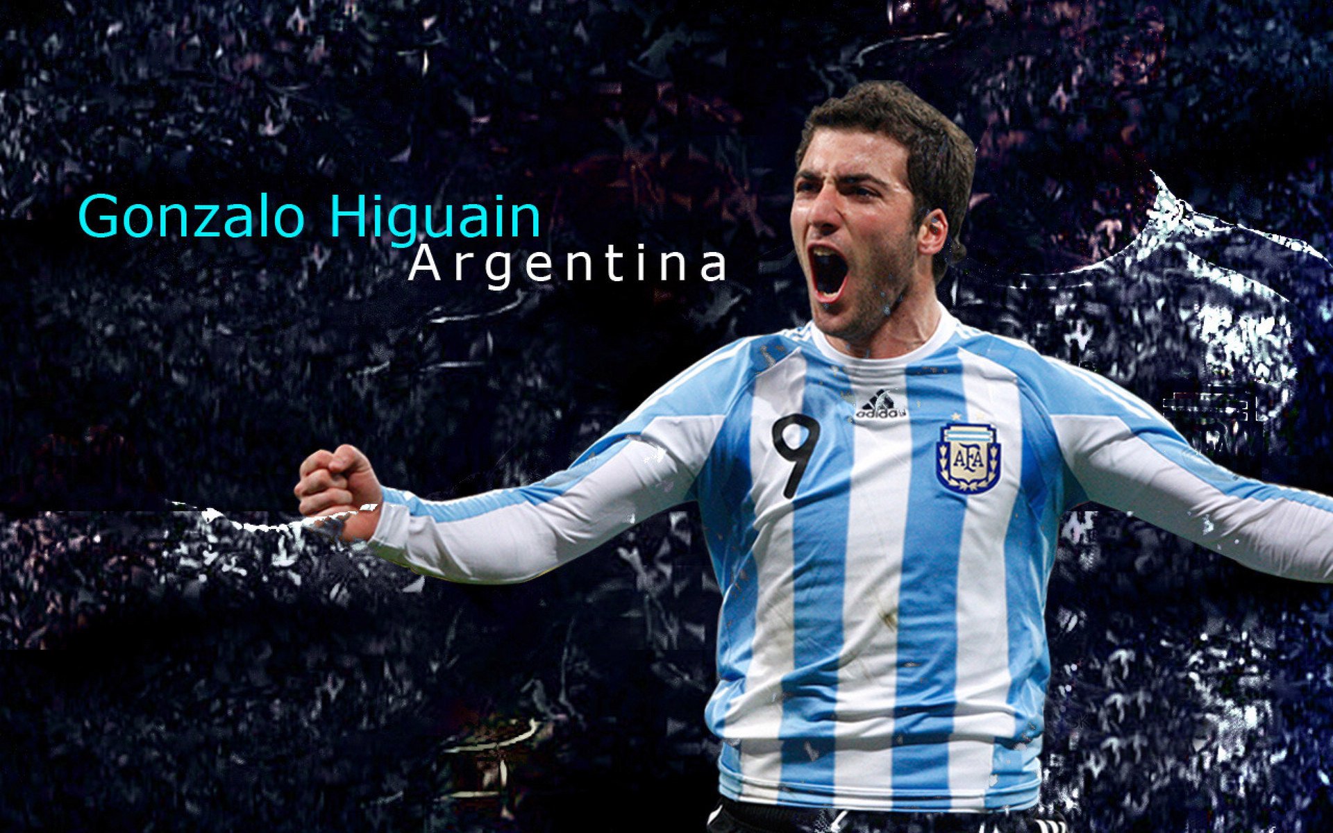 意甲老牌名将带队打造年轻阵容反弹势头，意甲老大